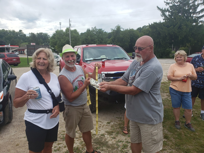 /pictures/Brat Fry 2020/20200808_151110.jpg